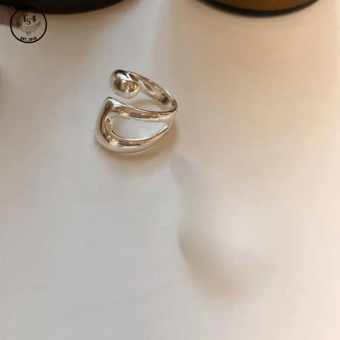 Smooth style Ring for Women