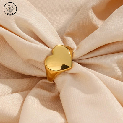 Gold Fine Heart Ring